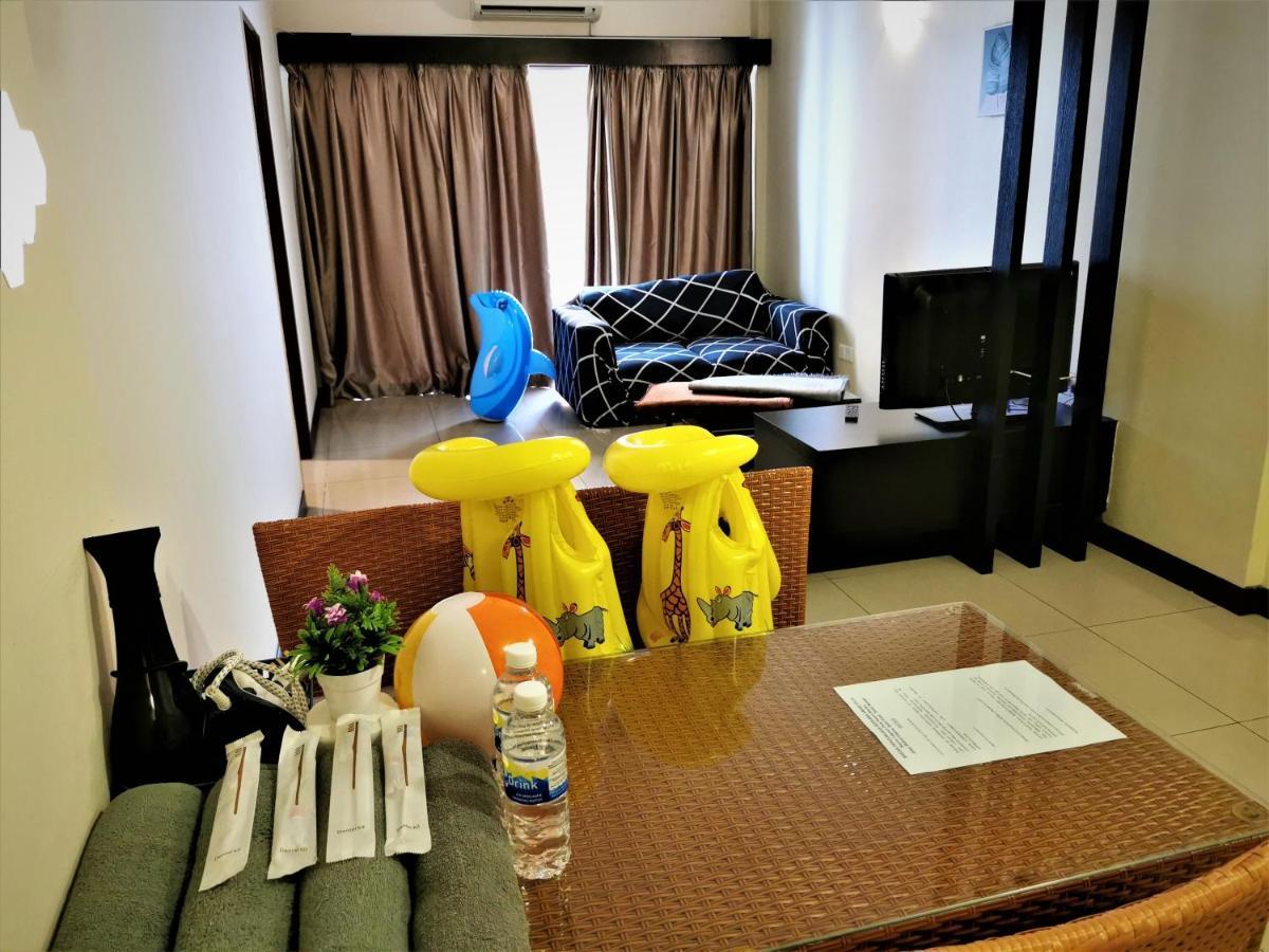 B - Lagoon Water Themepark Suite Melaka Town Dış mekan fotoğraf